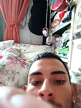 Exlifer online show from 04.12.26