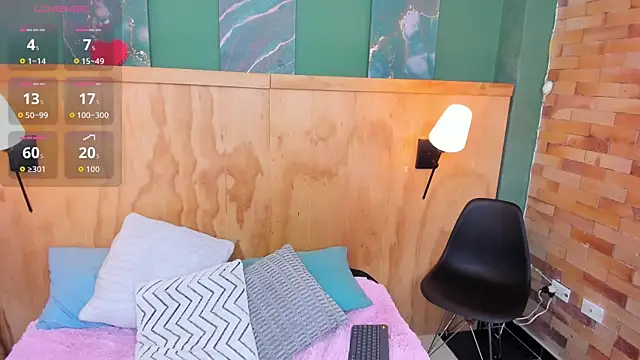 milavega  online show from 11.04.25