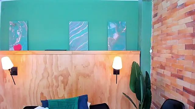 milavega  online show from 12.20.25