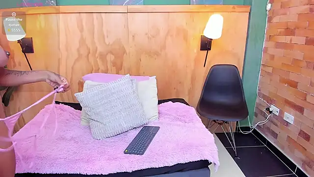 milavega  online show from 03.23.26