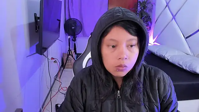 Dulce Pettit online show from 10.25.25