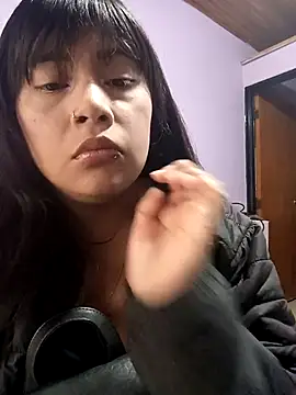 Dulce Pettit online show from 10.27.25