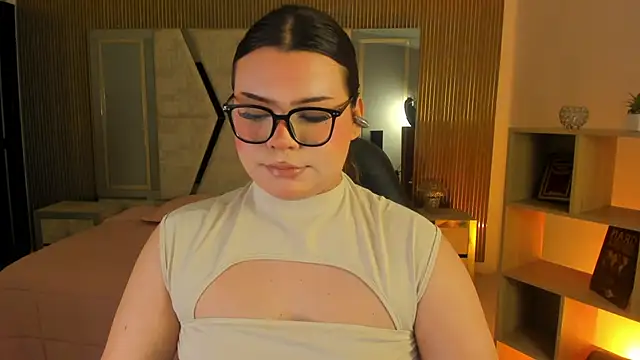 Snapshot of Maxxxine1 chatting on 03.31.26 Maxxxine1 online show from 03.31.26