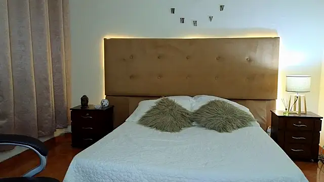 Snapshot of Steven_Velez chatting on 09.27.25 Steven Velez online show from 09.27.25