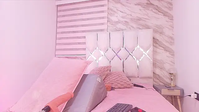 cataleya ebony  online show from 03.26.26