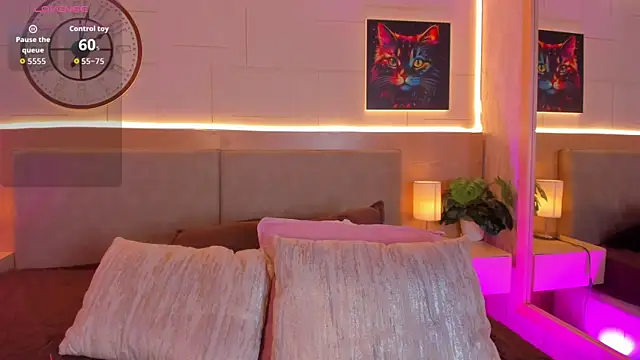 Snapshot of Meloddy_Rose chatting on 11.05.25 Meloddy Rose online show from 11.05.25