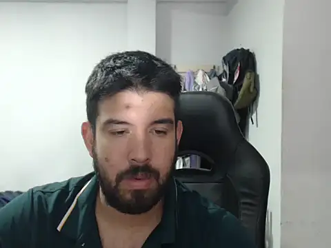 Snapshot of Axel11113 chatting on 09.09.25 Axel11113 online show from 09.09.25