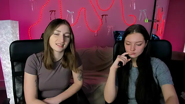 eva smiith  online show from 03.09.26