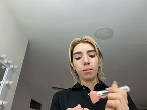 Noah Bells online show from 05.12.26