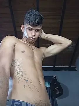 God Eros 23cm online show from 05.25.26