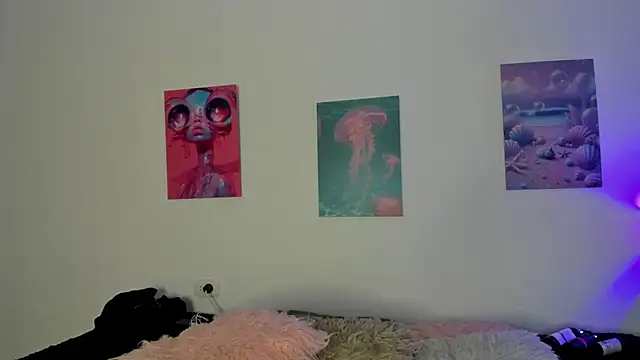 malthe 022 online show from 10.17.25