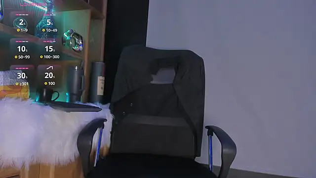 Snapshot of Gael_williams1 chatting on 12.02.25 Gael williams1 online show from 12.02.25