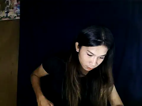 Asian PrettyAle online show from 10.11.25