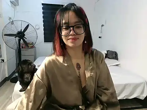 eattmebabyy online show from 06.24.26