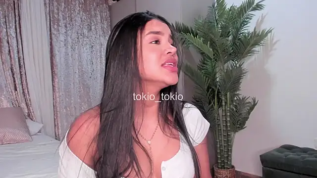 Snapshot of Tokio_Tokio chatting on 12.06.24 Tokio Tokio online show from 12.06.24