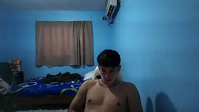 Jaket lovers online show from 11.19.25