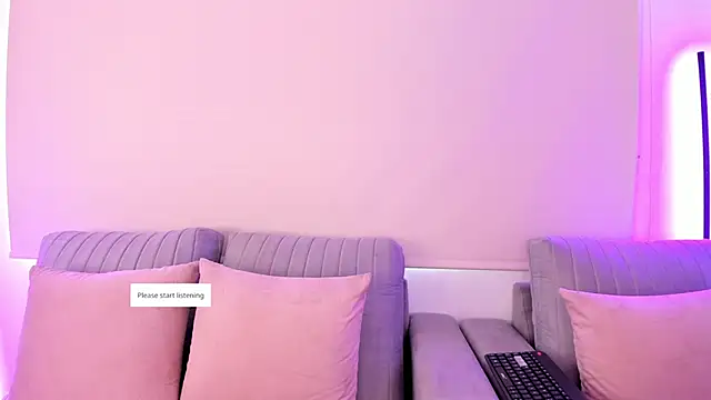 Snapshot of Lilily_lv chatting on 02.17.26 Lilily lv online show from 02.17.26