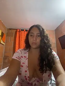 AnaisVelvet11 online show from 10.22.25