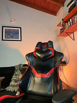 AlekBlake  online show from 09.23.25