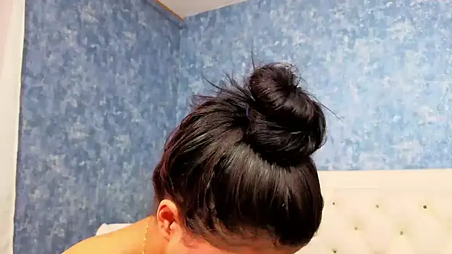 yulissa girls online show from 09.12.25