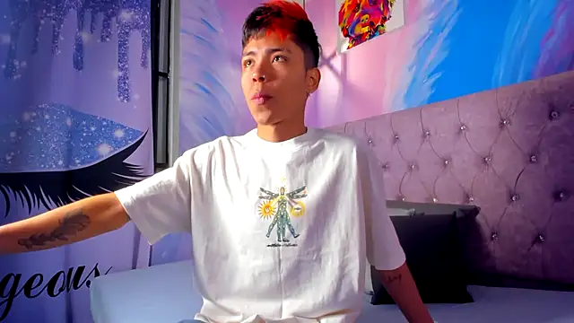 MaxiWildd online show from 10.17.25