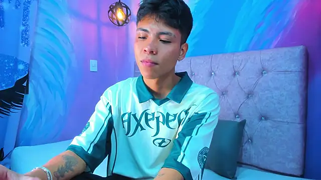 MaxiWildd online show from 05.30.26