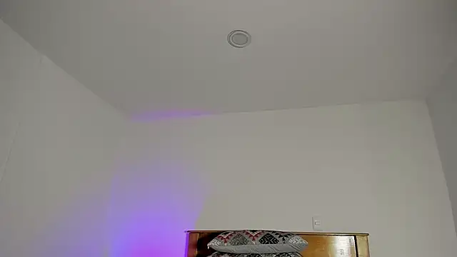 SusanClarck online show from 11.23.25