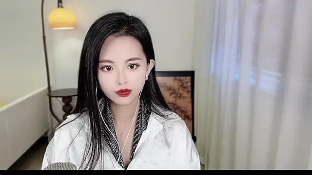 Musae7 online show from 10.21.25