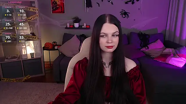 Michela Fruet online show from 10.27.25