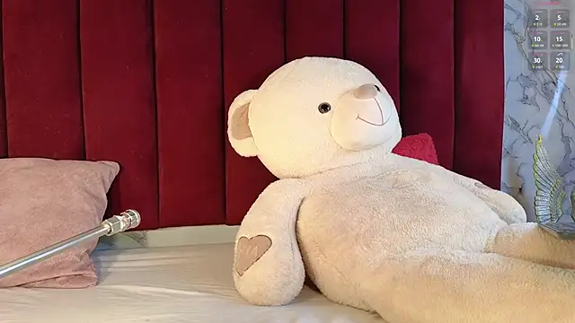 PrincePoppy online show from 11.16.25