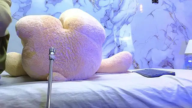 PrincePoppy online show from 01.13.26