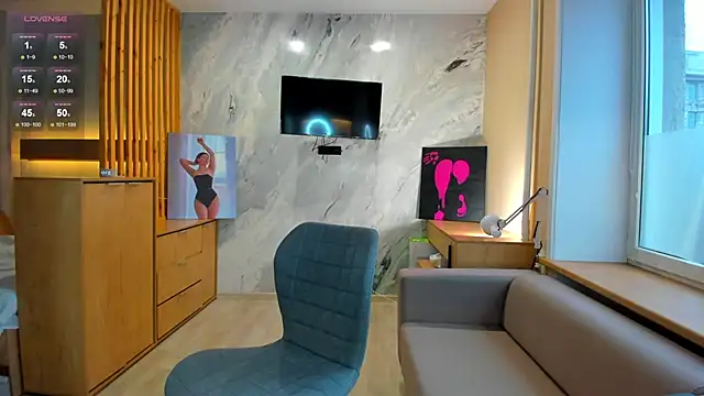 Snapshot of miss_bubbles_ chatting on 09.12.25 miss bubbles online show from 09.12.25