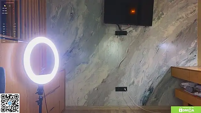 Snapshot of miss_bubbles_ chatting on 02.21.26 miss bubbles online show from 02.21.26