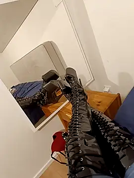 Teafeet online show from 02.03.26