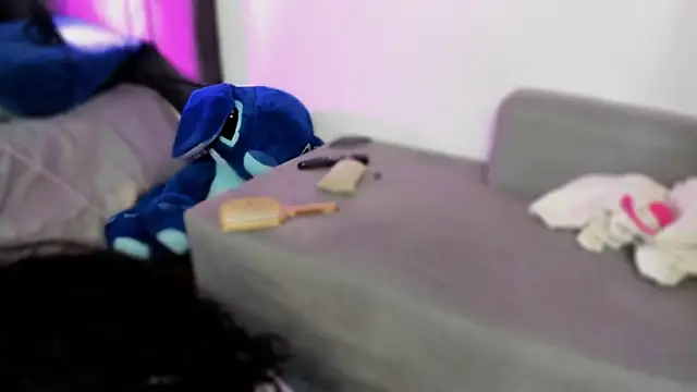 snow doll online show from 04.12.26