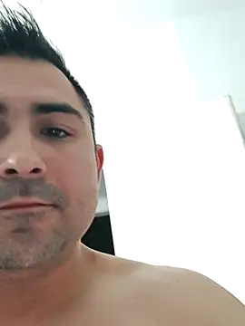 Bradd 32 online show from 09.12.25