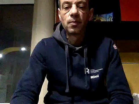 Snapshot of adiluci1 chatting on 02.01.26 adiluci1 online show from 02.01.26