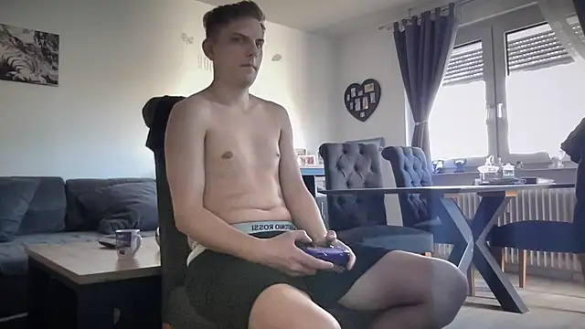 Sweetbooy90 online show from 04.01.26