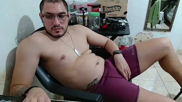 Leonino231 online show from 10.05.25