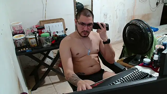 Leonino231 online show from 10.07.25