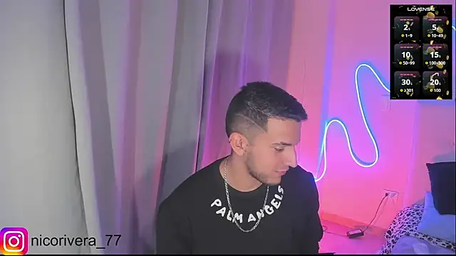 Snapshot of nico_rivera chatting on 12.13.25 nico rivera online show from 12.13.25