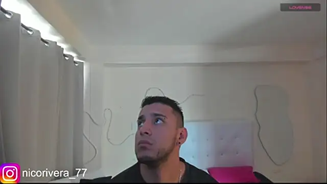 Snapshot of nico_rivera chatting on 12.21.25 nico rivera online show from 12.21.25