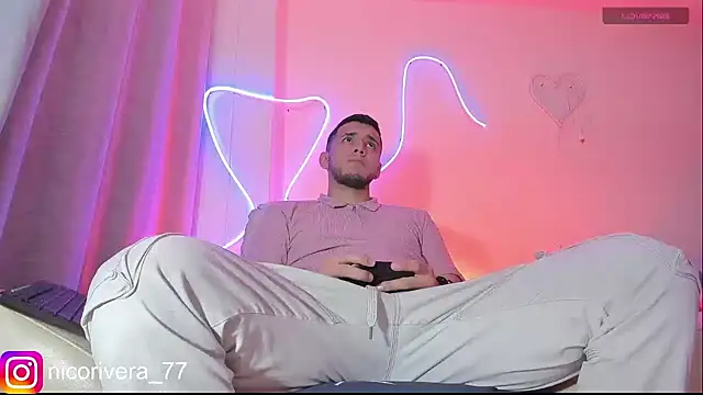 Snapshot of nico_rivera chatting on 01.14.26 nico rivera online show from 01.14.26