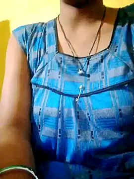 Daisygirl9 online show from 10.17.25