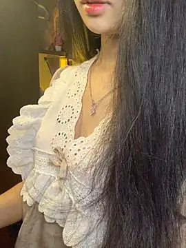 Nhinhi18 online show from 04.14.26