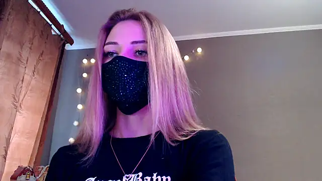 Iris lave online show from 12.21.25