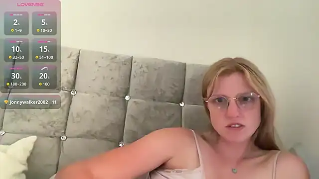 BustyKellyXXX online show from 08.03.26