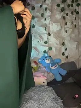 Snapshot of Maddy_w chatting on 02.20.26 Maddy w online show from 02.20.26