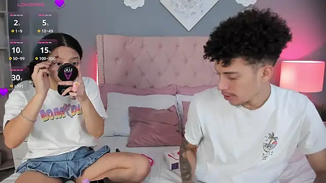 Snapshot of Joe_And_Emma chatting on 09.10.25 Joe And Emma online show from 09.10.25