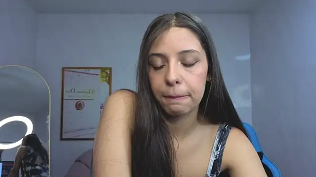 Snapshot of _Mia_sweet_b chatting on 09.15.25 Mia sweet b online show from 09.15.25